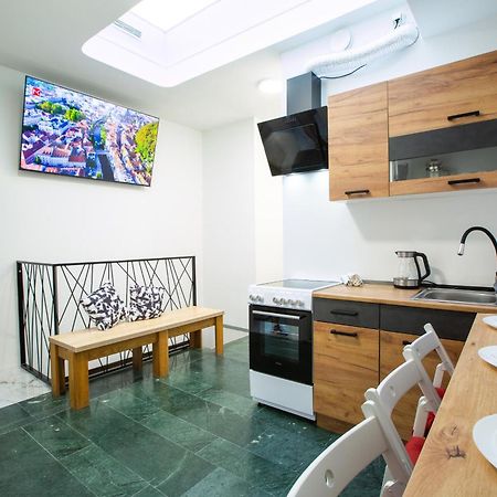 Aisha Hostel Любляна Екстериор снимка