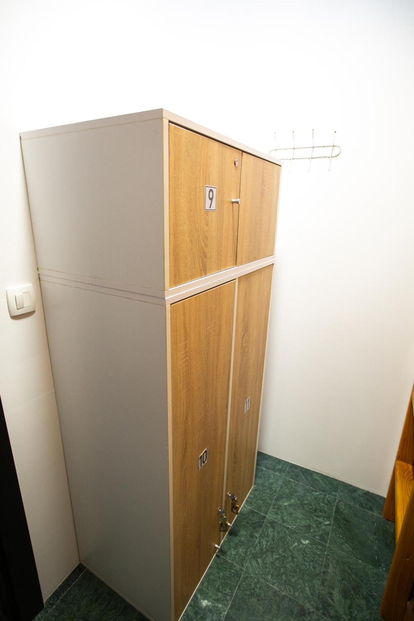 Aisha Hostel Любляна Екстериор снимка