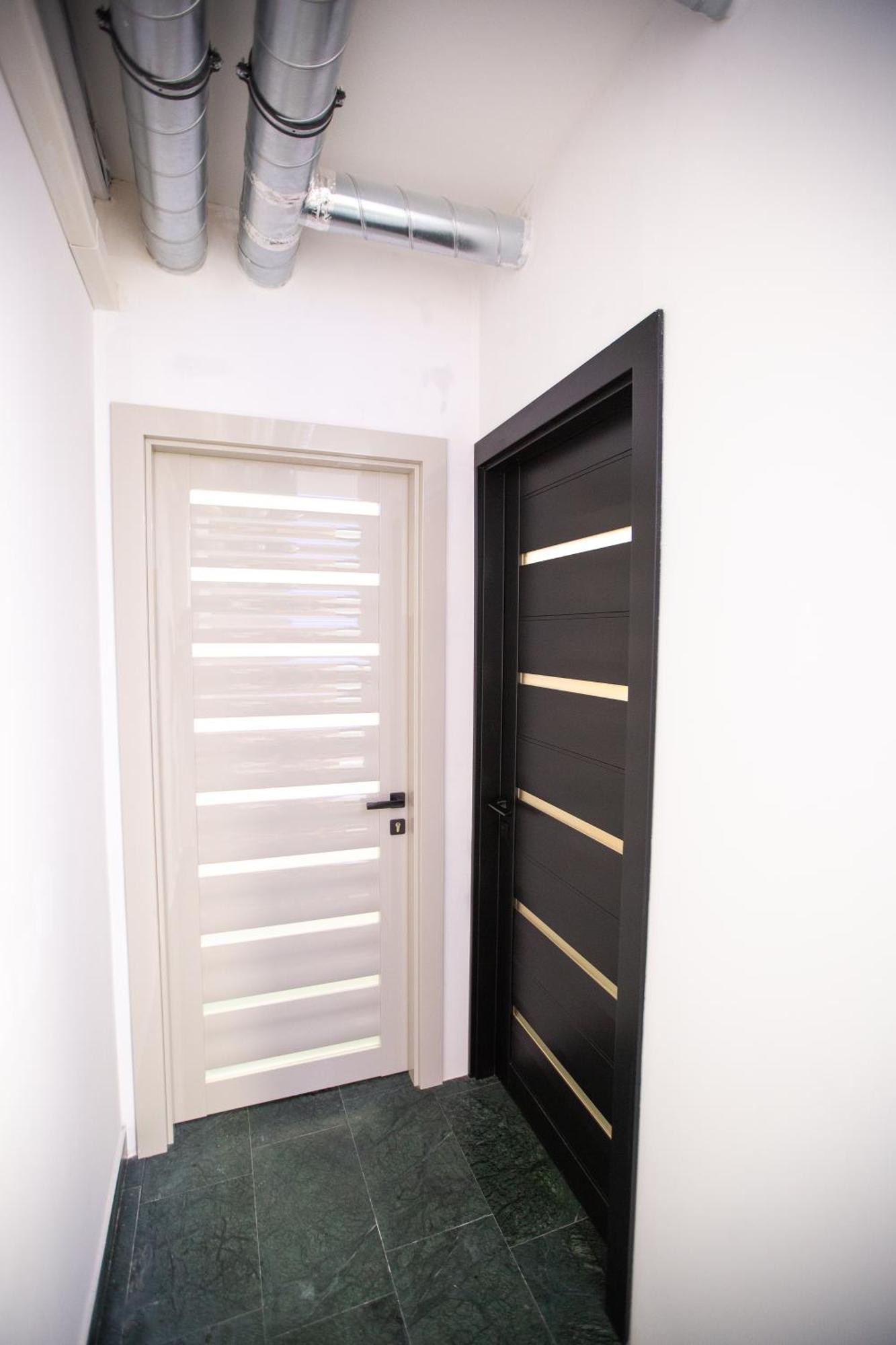 Aisha Hostel Любляна Екстериор снимка
